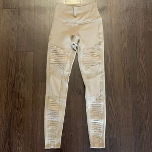 Alo Yoga Leggings